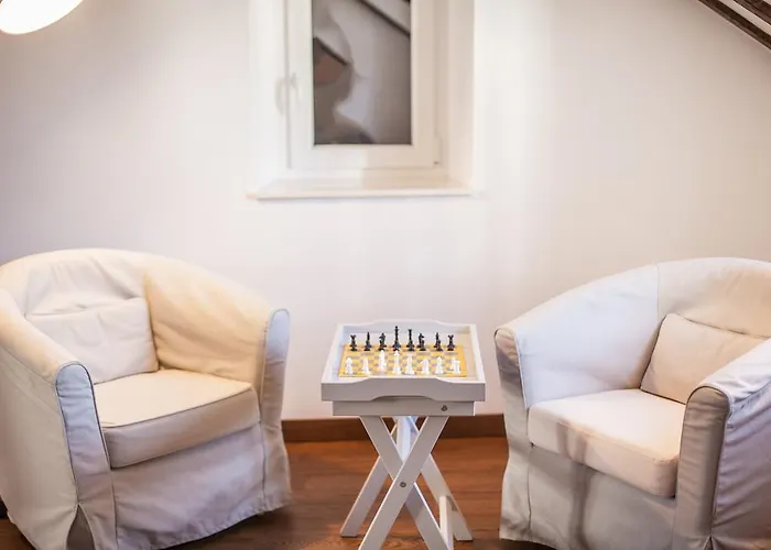 Tinel Longo, For Up To 8, Center, Bbq, Terrace